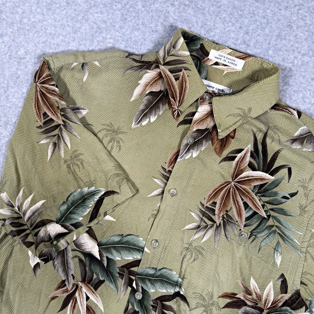 Pierre Cardin Men's M Green Tropical Floral Woven Rayon Short Sleeve Button-Up